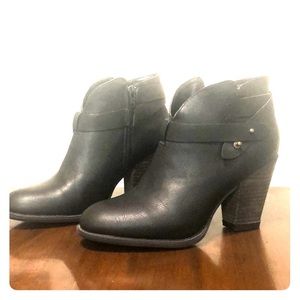XOXO ankle boots